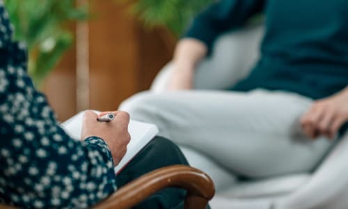 Ayuda profesional para combatir las conductas adictivas